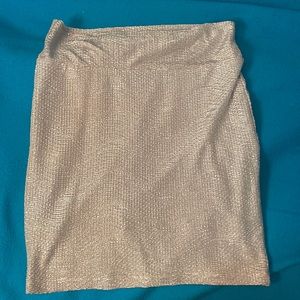 Shimmer gold decree skirt